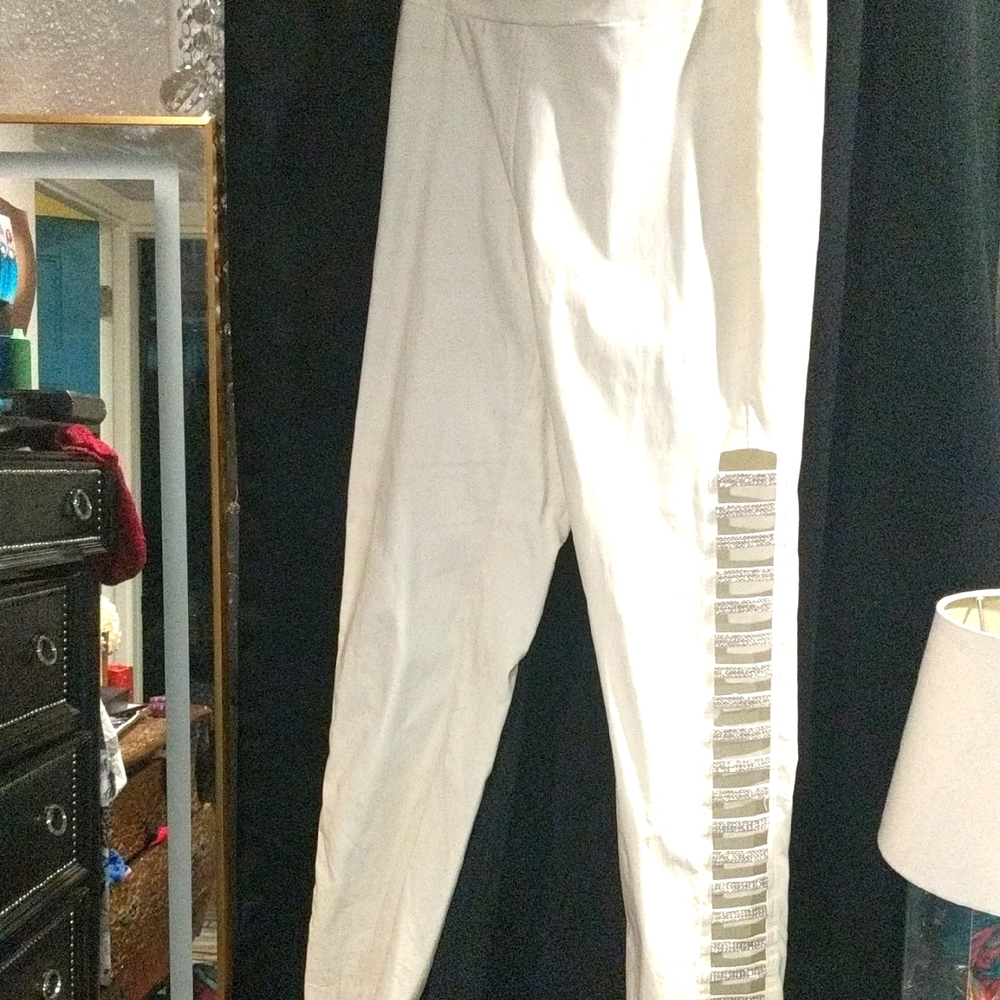 Kittens Kloset Sparkling Stylish White Pants,full Length Size 6, Spandex.